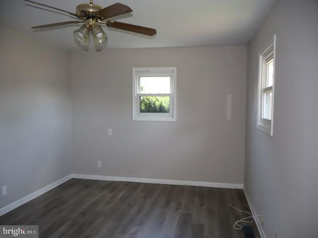 229 SUFFOLK RD, Fairless Hills, PA 19030