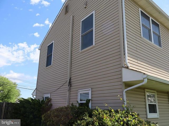 229 SUFFOLK RD, Fairless Hills, PA 19030