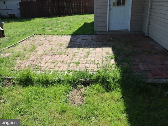 229 SUFFOLK RD, Fairless Hills, PA 19030