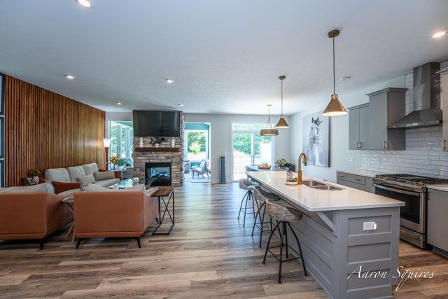 8262 Autumn Acres Drive Ne, Rockford City, MI 49341