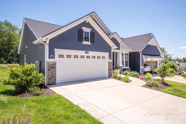 8262 Autumn Acres Drive Ne, Rockford City, MI 49341