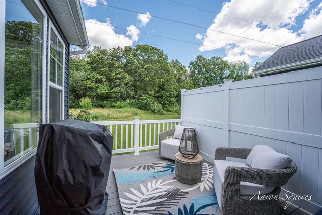 8262 Autumn Acres Drive Ne, Rockford City, MI 49341