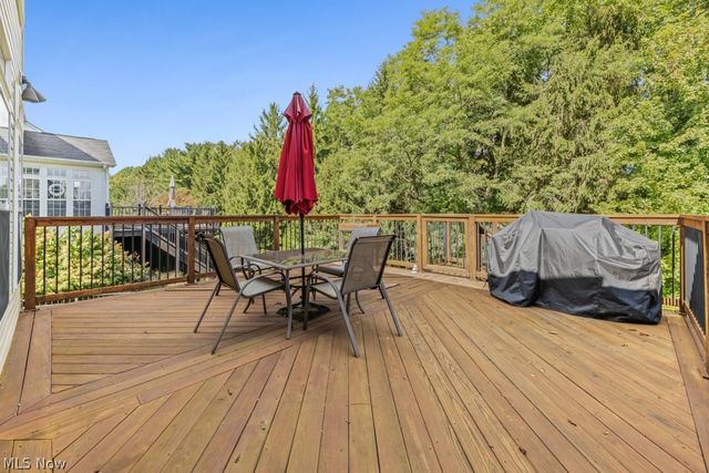 5822 Churchill Way, Medina, OH 44256