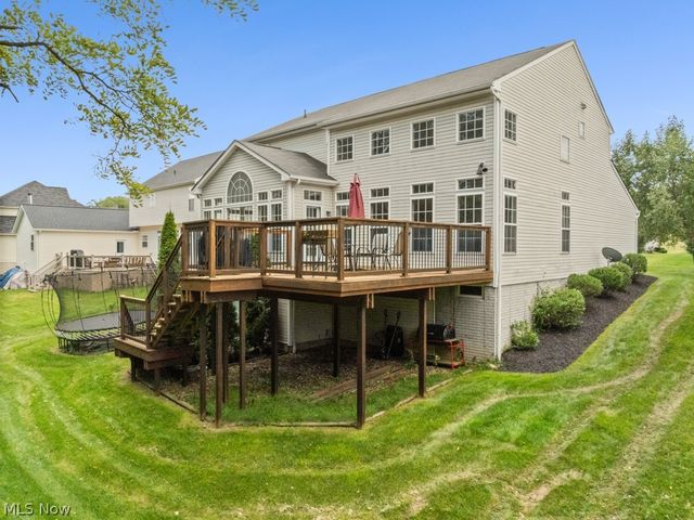 5822 Churchill Way, Medina, OH 44256
