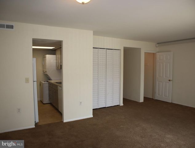 1171 S DIVISION ST, Salisbury, MD 21804