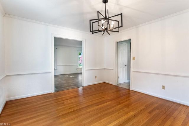 85 Waterview DR, Newport News, VA 23608