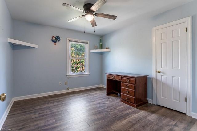 85 Waterview DR, Newport News, VA 23608