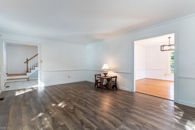 85 Waterview DR, Newport News, VA 23608