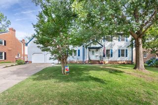 85 Waterview DR, Newport News, VA 23608