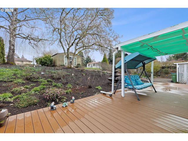 1704 N MERIDIAN St, Newberg, OR 97132