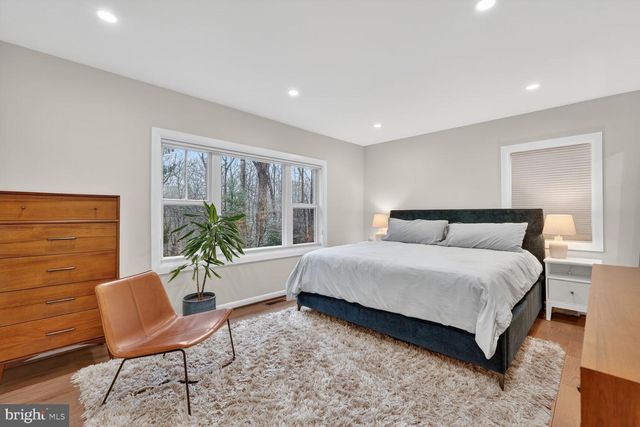 5908 17TH ST NW, Washington, DC 20011