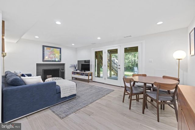 5908 17TH ST NW, Washington, DC 20011