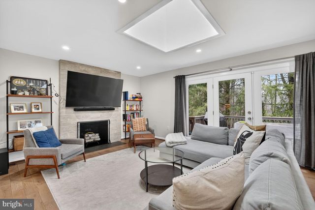 5908 17TH ST NW, Washington, DC 20011