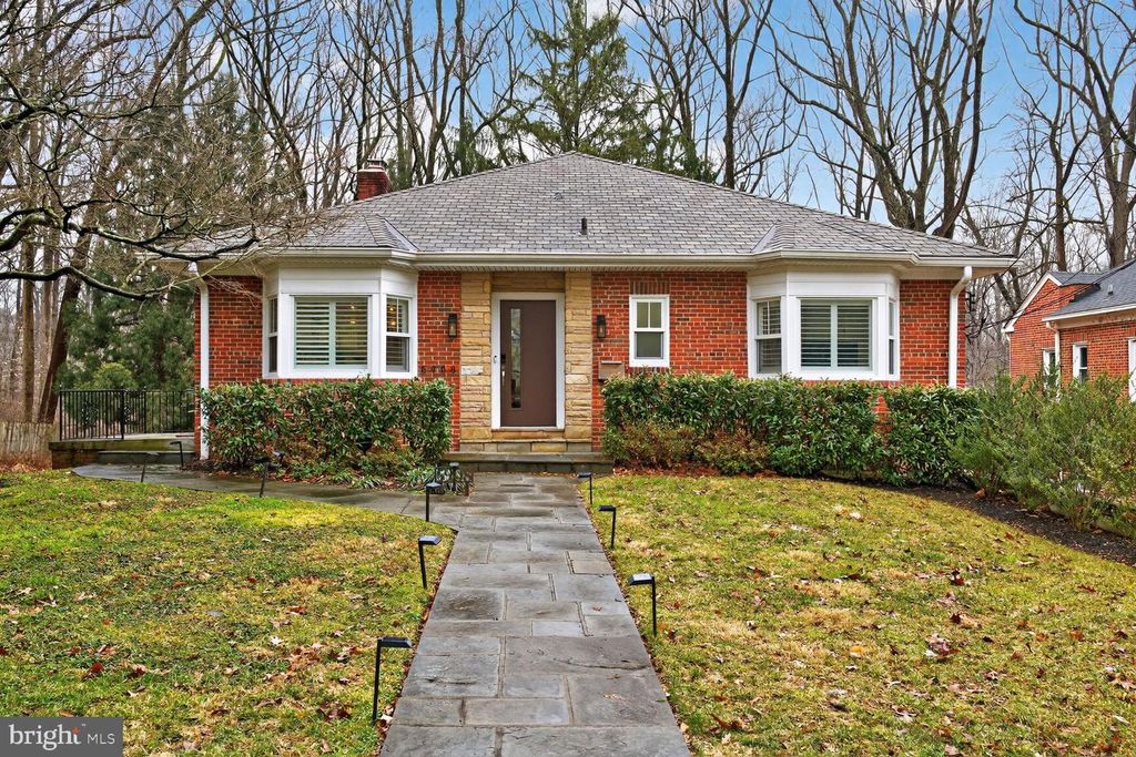 5908 17TH ST NW, Washington, DC 20011