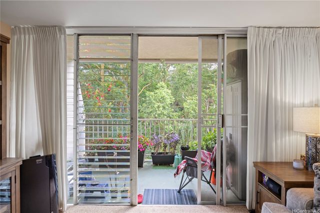 95-2039 Waikalani Place C402, Mililani, HI 96789