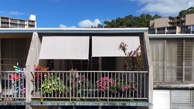 95-2039 Waikalani Place C402, Mililani, HI 96789