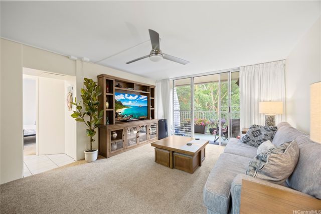 95-2039 Waikalani Place C402, Mililani, HI 96789