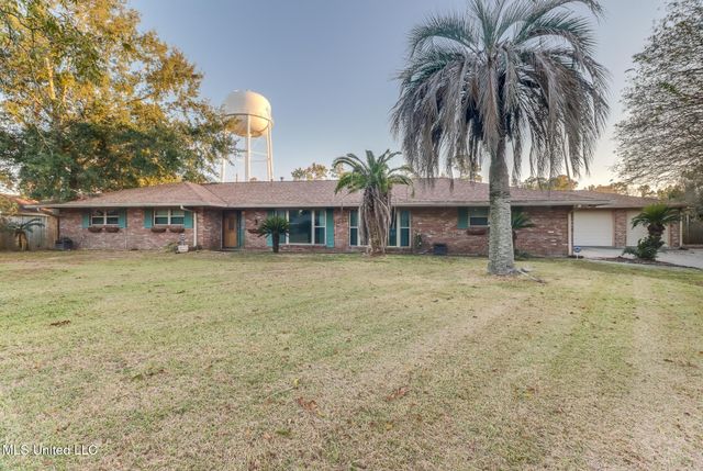 125 Vance Place, Long Beach, MS 39560