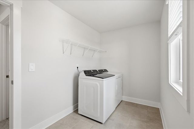 227 Abraham Way, Boiling Springs, SC 29316