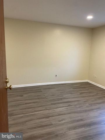 304 CHRISTOPHER PL, Primos, PA 19018