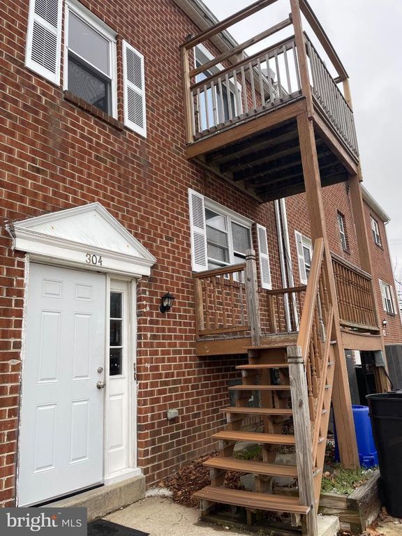 304 CHRISTOPHER PL, Primos, PA 19018