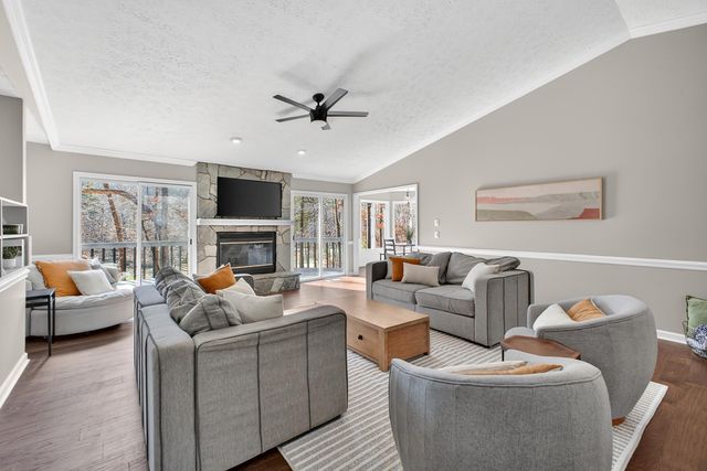 4 Buoy Court, Salem, SC 29676