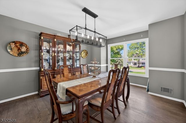 22 Lauren Ln, Vernon Twp., NJ 07461