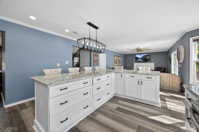 22 Lauren Ln, Vernon Twp., NJ 07461