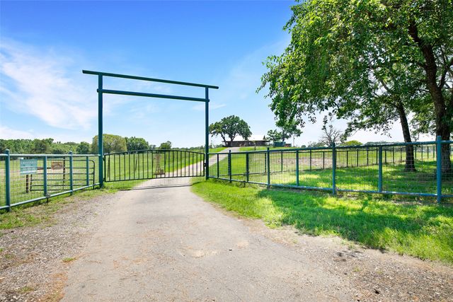 575 County Road 1214, Quitman, TX 75783