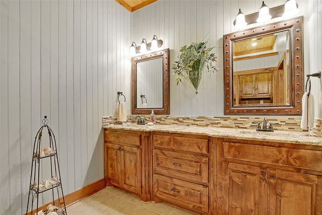 575 County Road 1214, Quitman, TX 75783