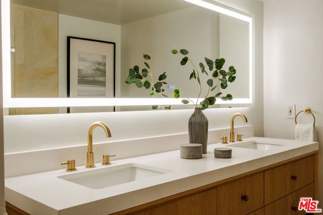 10701 Wilshire Boulevard 306, Los Angeles, CA 90024