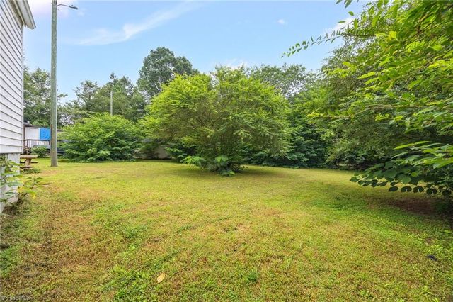 409 Hickory Chapel Road, High Point, NC 27260