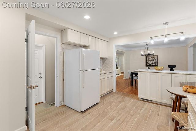 21235 River Road, Grosse Pointe Woods, MI 48236