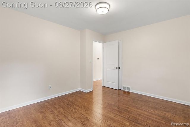 21235 River Road, Grosse Pointe Woods, MI 48236