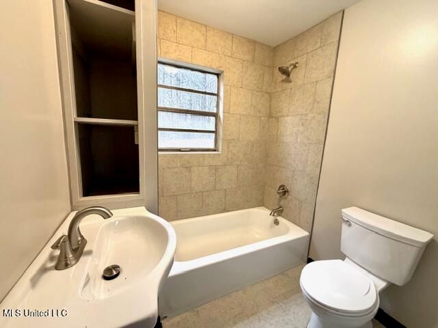 5837 Ross Road, Olive Branch, MS 38654