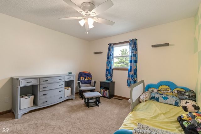 9735 S 400 W, Pendleton, IN 46064