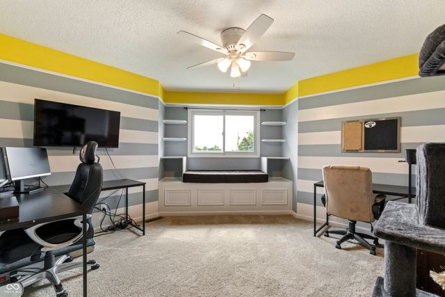 9735 S 400 W, Pendleton, IN 46064