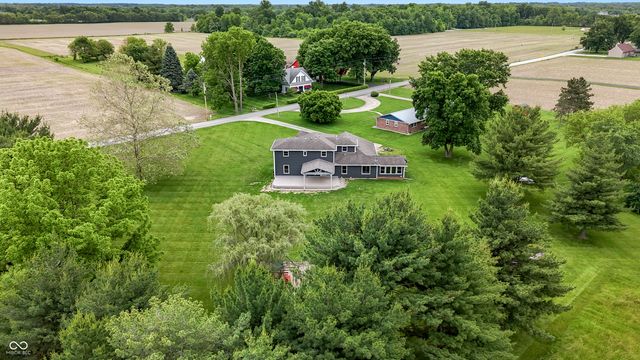 9735 S 400 W, Pendleton, IN 46064