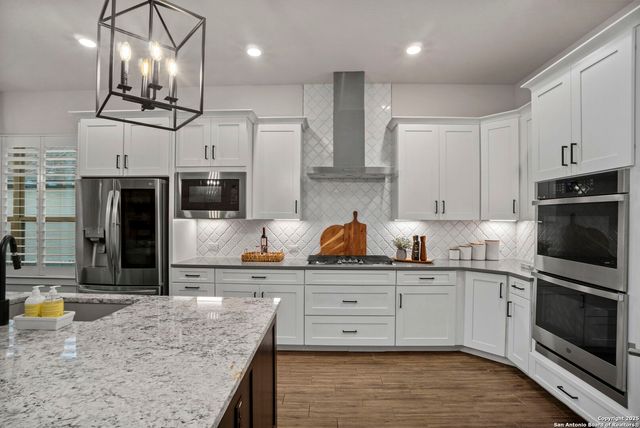 3827 Glenellen, San Antonio, TX 78257