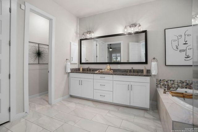 3827 Glenellen, San Antonio, TX 78257