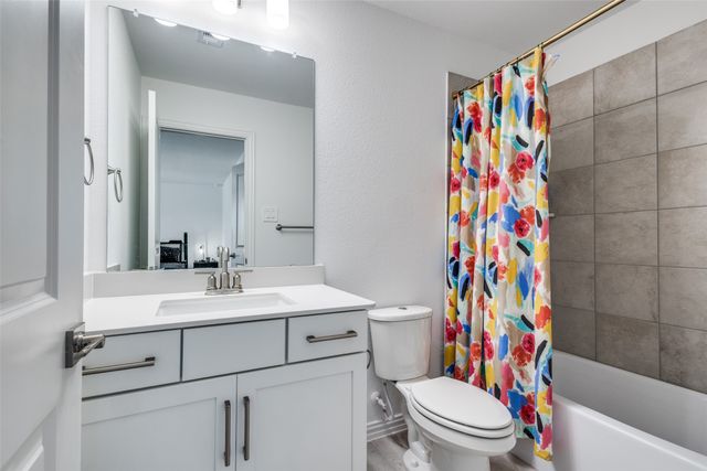 2813 Acadia Drive, Corinth, TX 76210