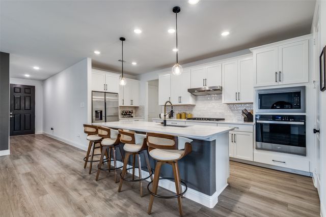 2813 Acadia Drive, Corinth, TX 76210