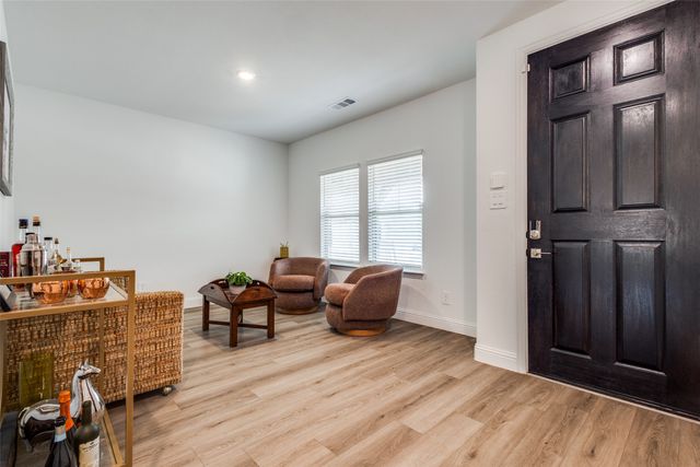 2813 Acadia Drive, Corinth, TX 76210