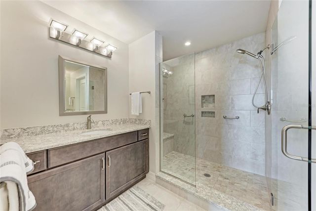 250 HIDDEN BAY DRIVE 301, Osprey, FL 34229