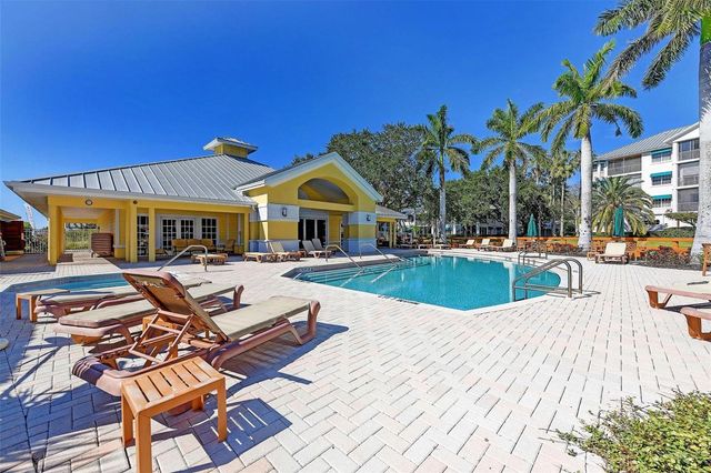 250 HIDDEN BAY DRIVE 301, Osprey, FL 34229