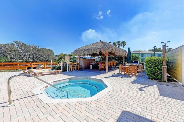 250 HIDDEN BAY DRIVE 301, Osprey, FL 34229