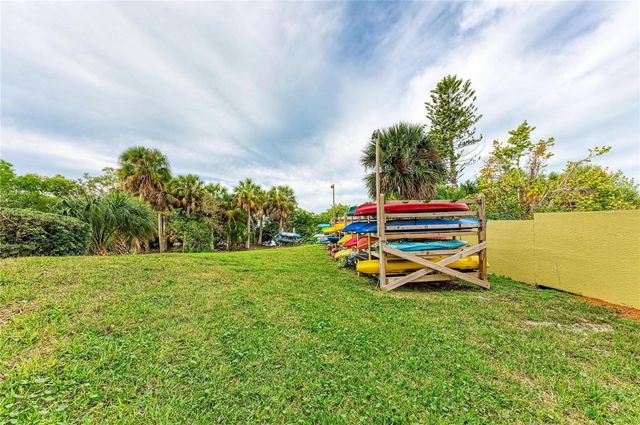 250 HIDDEN BAY DRIVE 301, Osprey, FL 34229