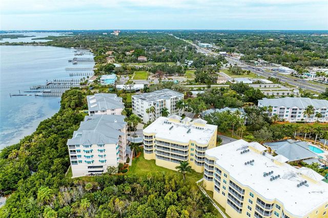 250 HIDDEN BAY DRIVE 301, Osprey, FL 34229