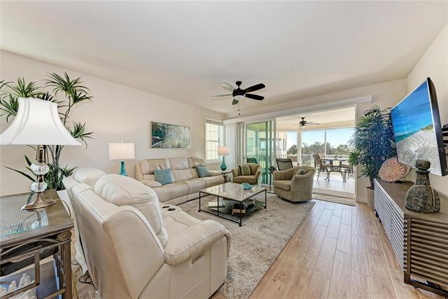 250 HIDDEN BAY DRIVE 301, Osprey, FL 34229