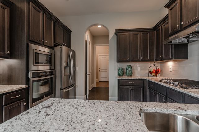 29 Lula Lane, Kingston Springs, TN 37082